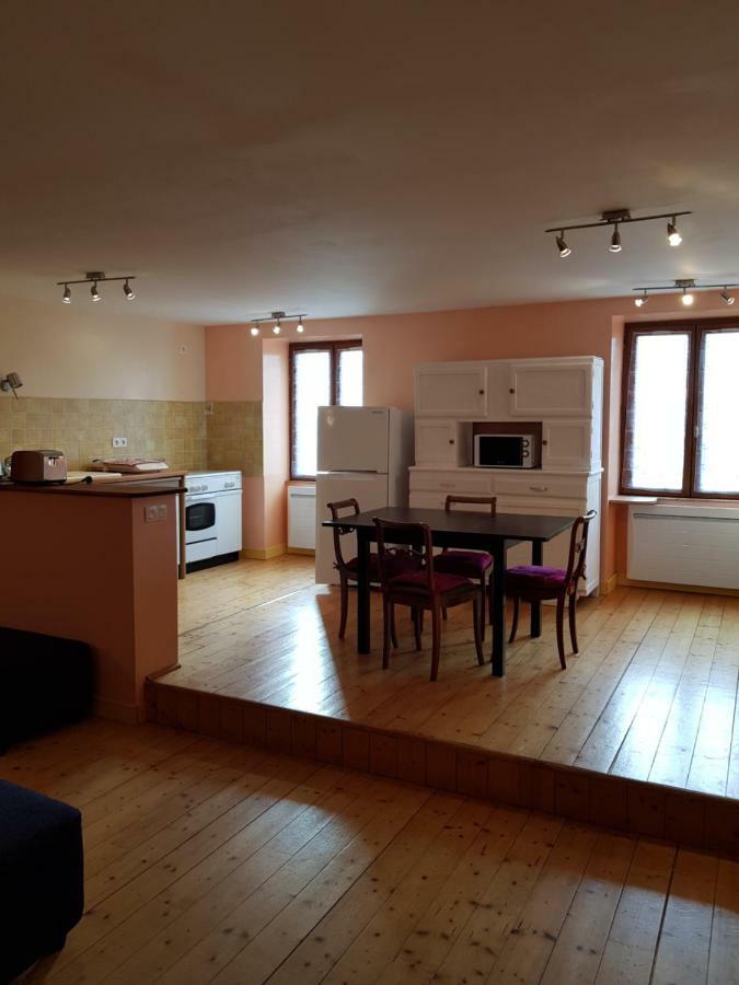 Apartment Micha Saint-Lothain